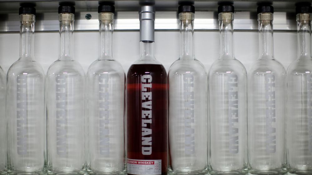 Food Made In America: Cleveland Whiskey, Revolutionary Whiskey Aged in One Week