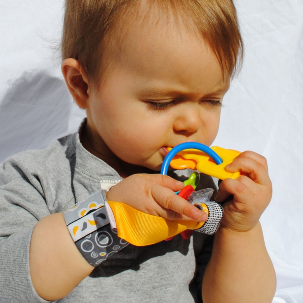 Kids Made In America: Loopy Gear, Keeps baby's toys in their hand and off the floor